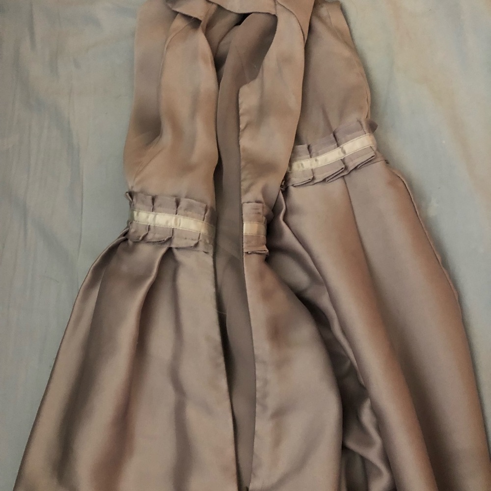 Dress - Picture 3 of 3